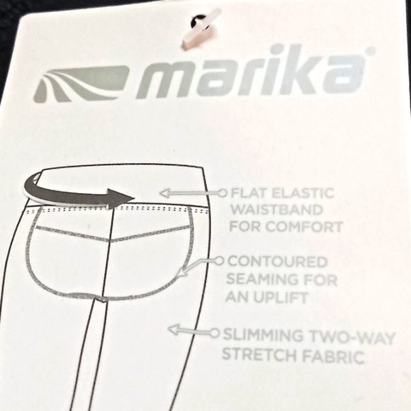 MARIKA CARRIE BUTT BOOSTER CAPRI LEGGINGS. Core Fit. Black. NWT. Small. - Picture 6 of 10